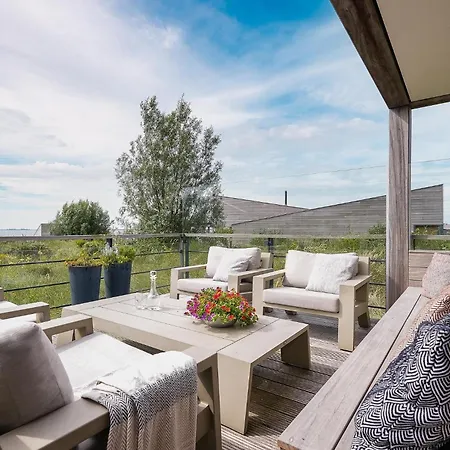 70 - Timber & Tide | Surrounded By Nature On The Waterfront Villa *