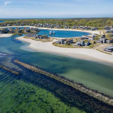 70 - Timber & Tide | Surrounded By Nature On The Waterfront Villa Ouddorp